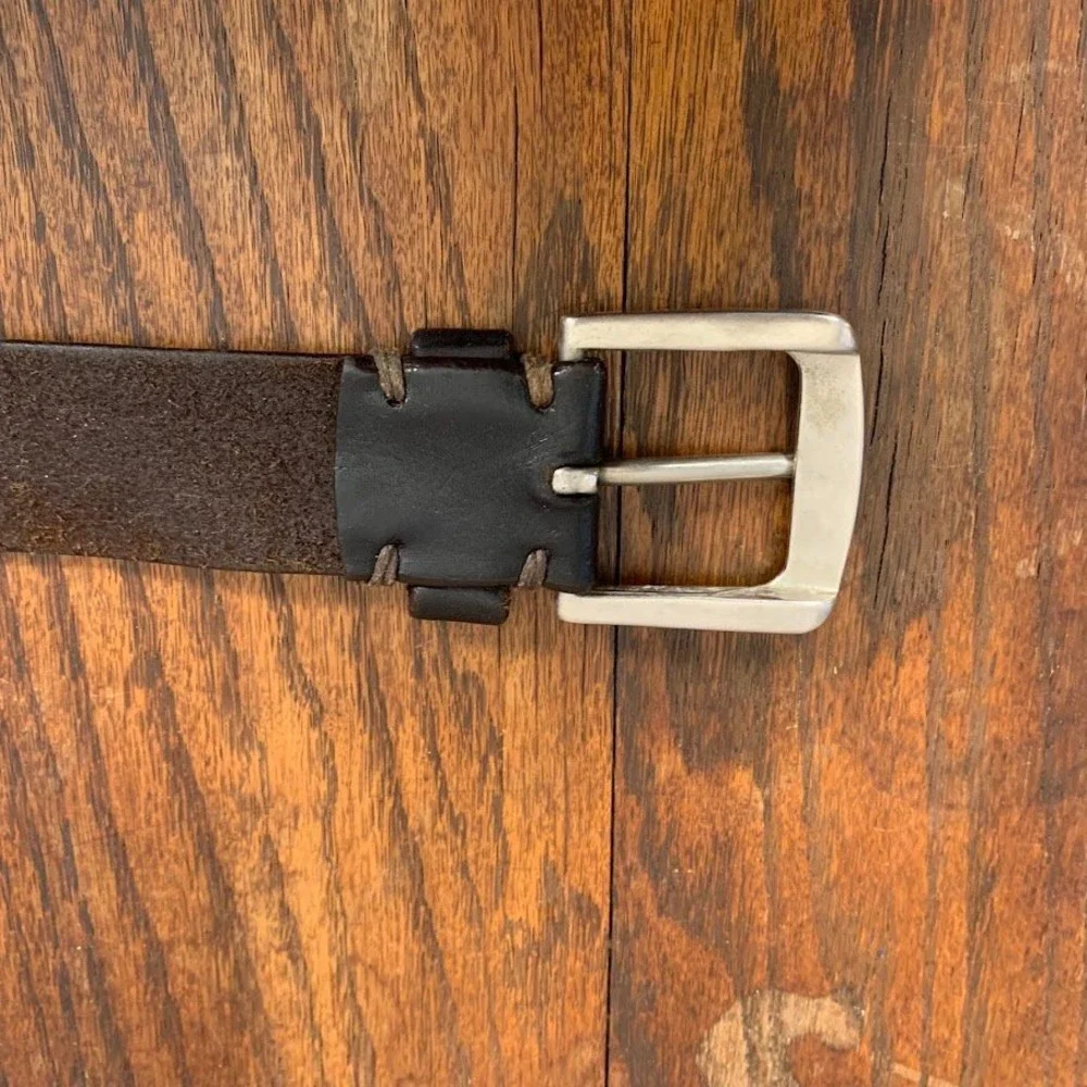 Levi's Black Full Grain Leather Belt Silver Tone Buckle Logo Men's Medium 36-38
